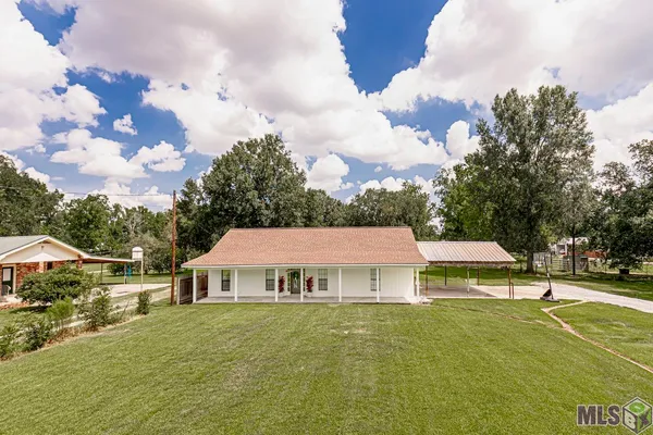 $255,000 | 40444 Black Bayou Extension, Gonzales, LA 70737