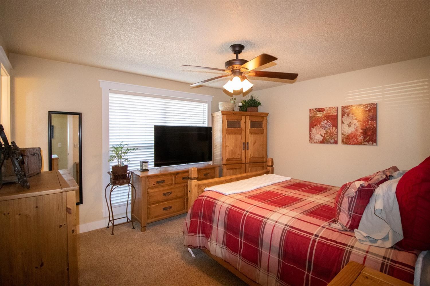 2434 Roberts Road Medford, OR 97504 - Photo 17 of 27 Additional Photo