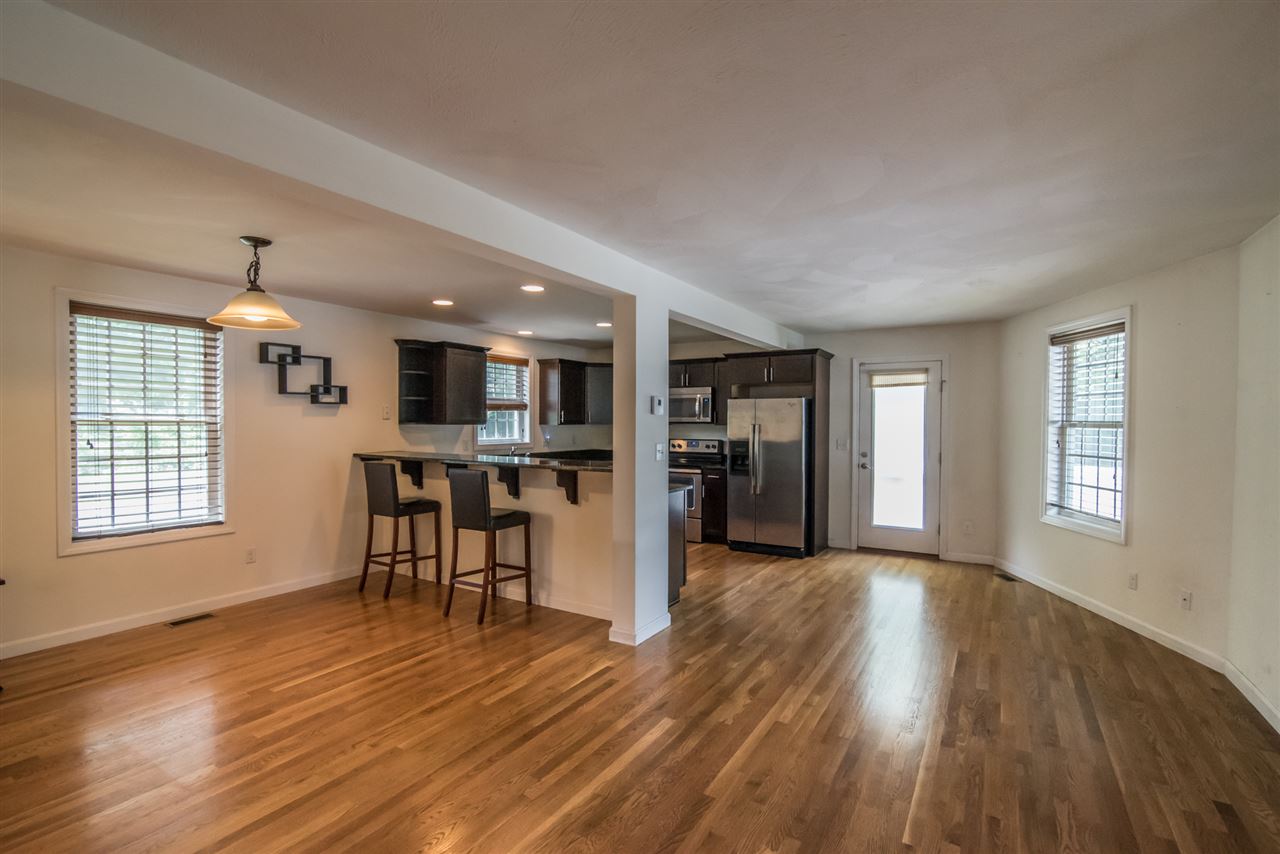 444 Mast Road Goffstown, NH 03045 - Photo 6 of 22 Gallery Image 6