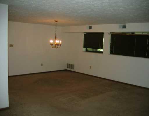 1201 Dutilh Road, Unit 2 Cranberry Township, PA 16066 - Photo 2 of 6 Living Room.