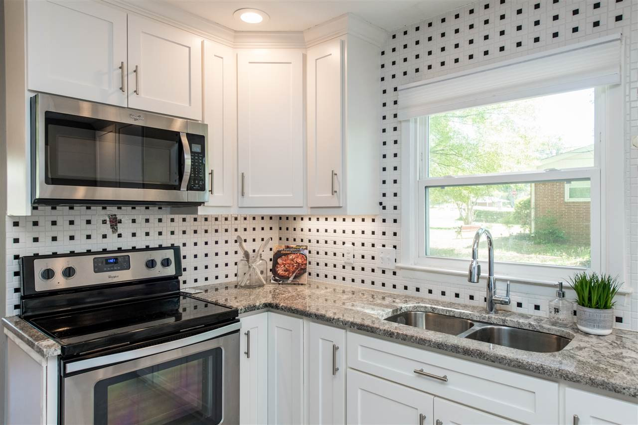2700 Bromley Street Raleigh, NC 27610 - Photo 5 of 17 Photo 5