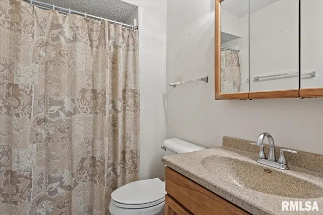 $175,000 | 216 North Durkin Drive, Springfield, IL 62702