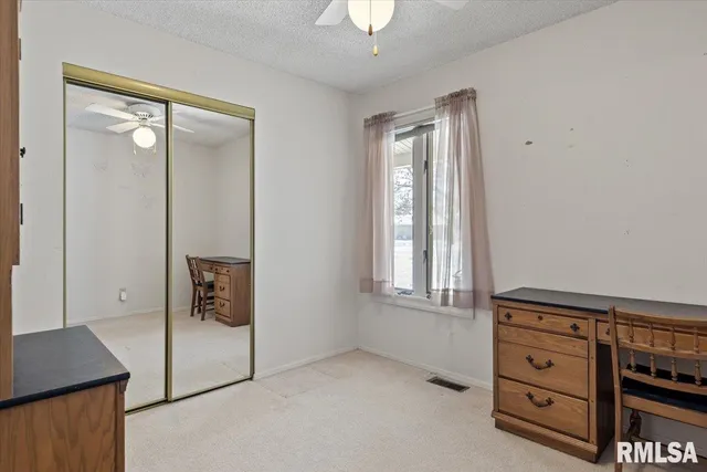 $175,000 | 216 North Durkin Drive, Springfield, IL 62702