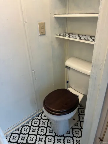 $99,900 | 120 East Swartzel Avenue, Vincennes, IN 47591