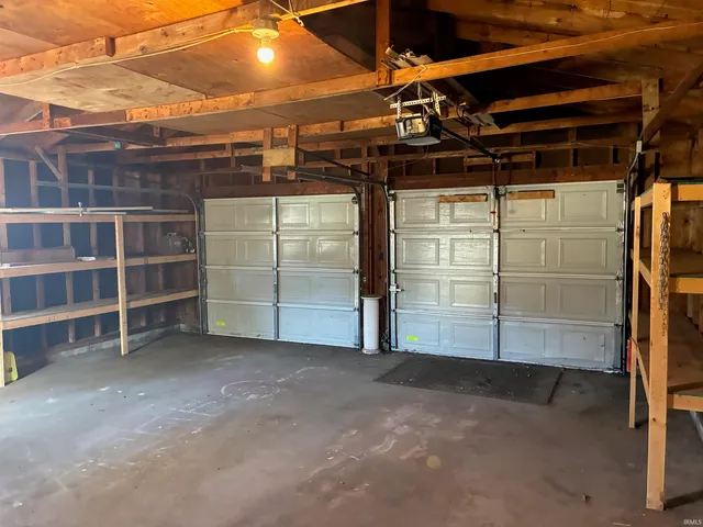 $99,900 | 120 East Swartzel Avenue, Vincennes, IN 47591