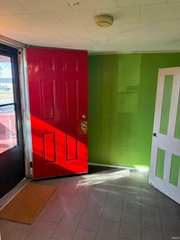 $99,900 | 120 East Swartzel Avenue, Vincennes, IN 47591