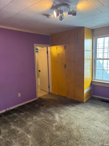 $99,900 | 120 East Swartzel Avenue, Vincennes, IN 47591