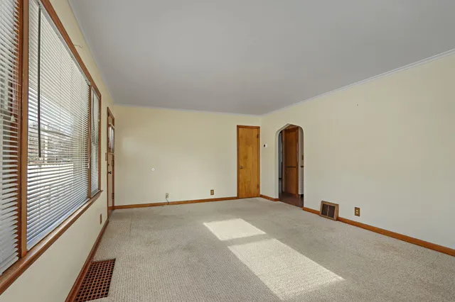 $224,900 | 2018 33rd Street, Kenosha, WI 53140