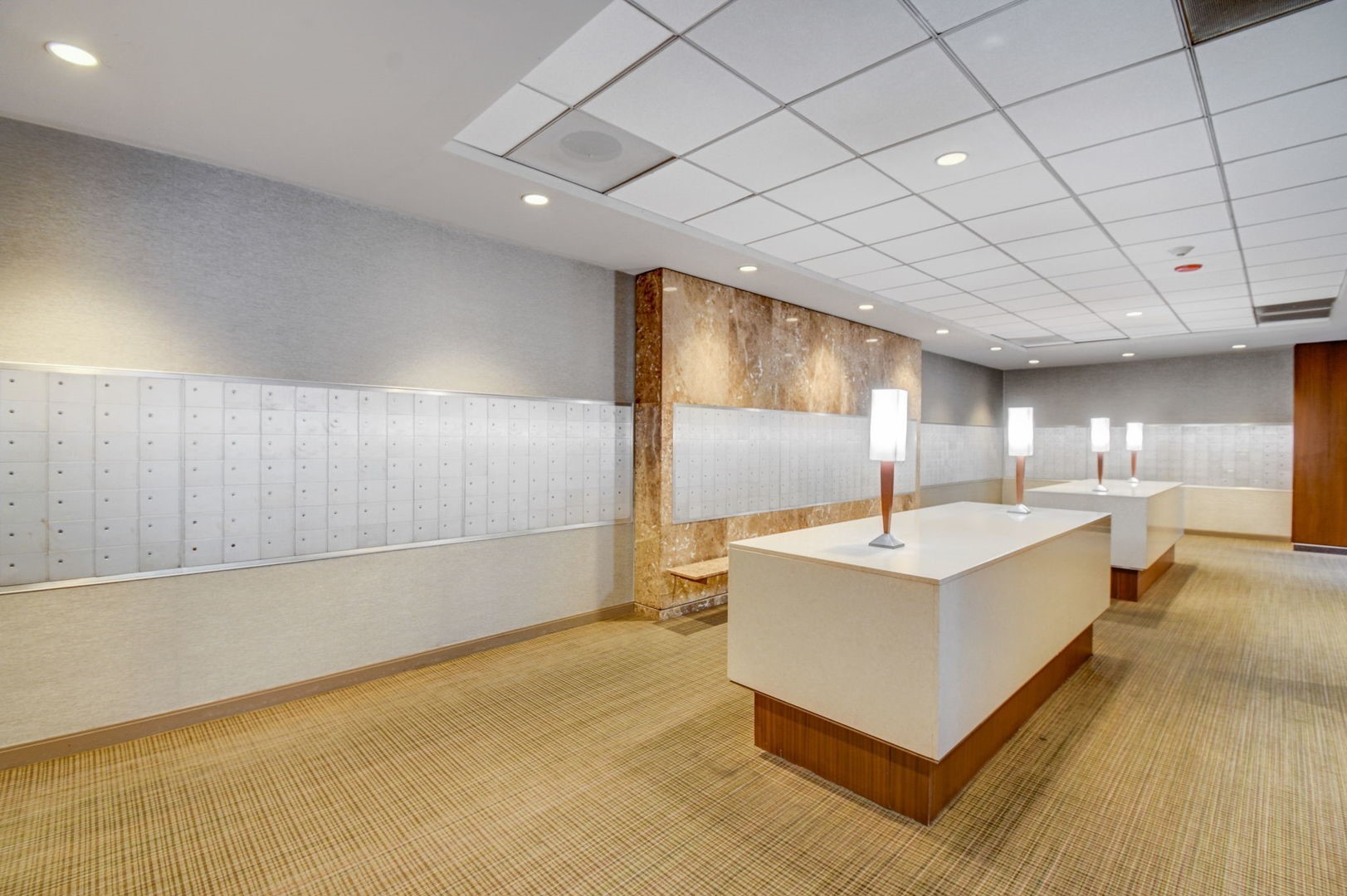 655 West Irving Park Road, Unit 1817 Chicago, IL 60613 - Photo 19 of 41