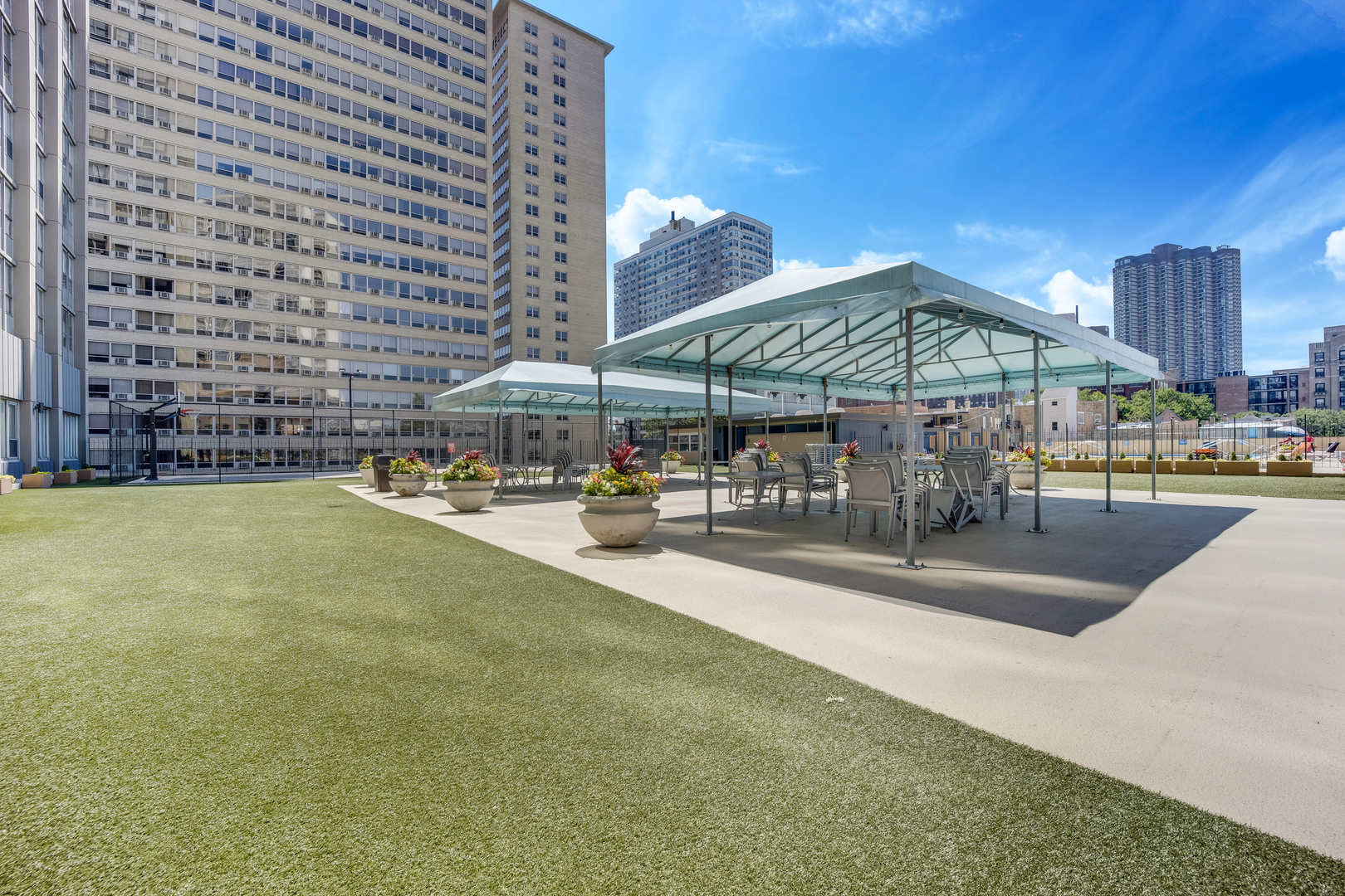 655 West Irving Park Road, Unit 1817 Chicago, IL 60613 - Photo 25 of 41