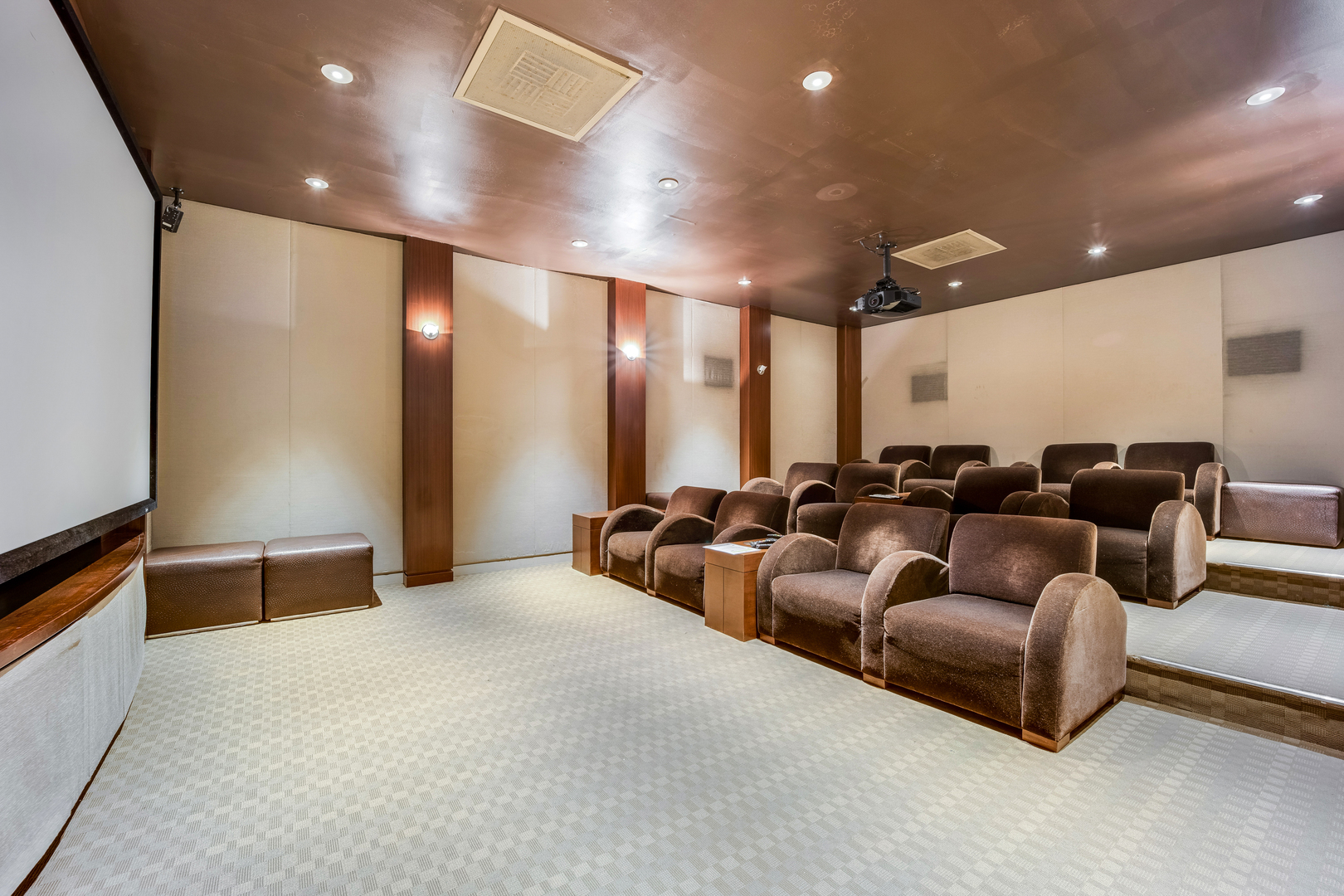 655 West Irving Park Road, Unit 1817 Chicago, IL 60613 - Photo 29 of 41