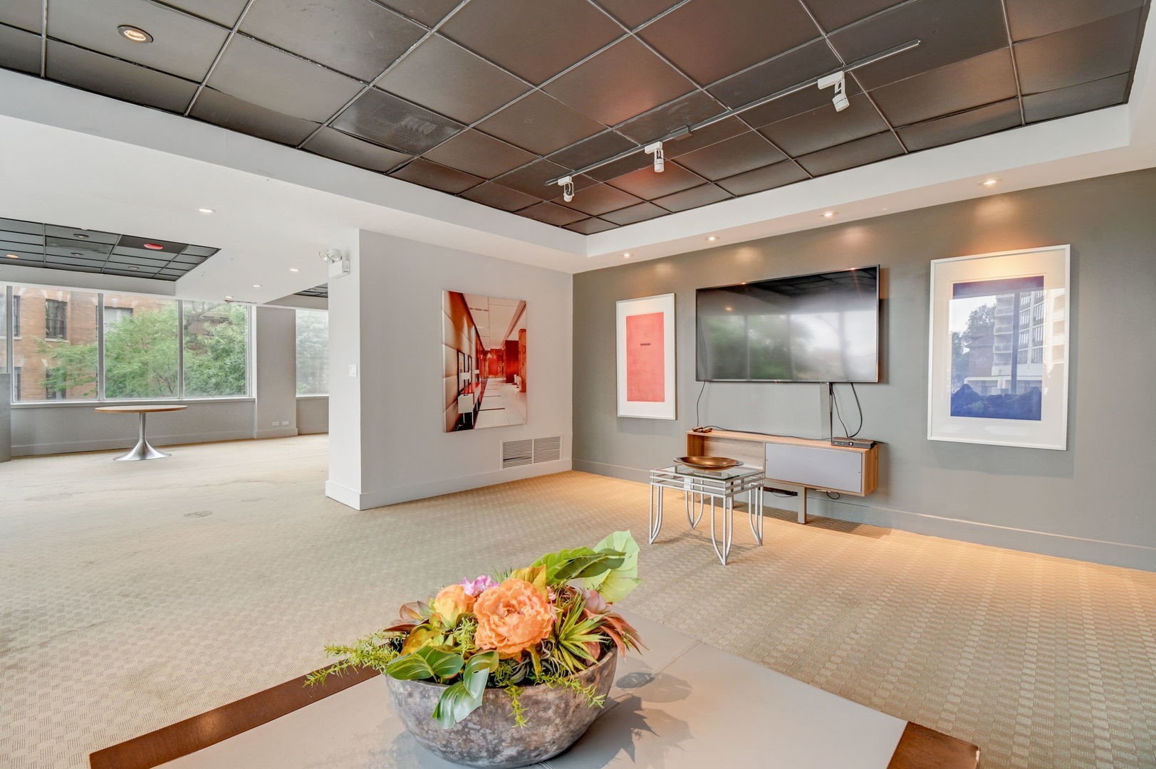 655 West Irving Park Road, Unit 1817 Chicago, IL 60613 - Photo 32 of 41