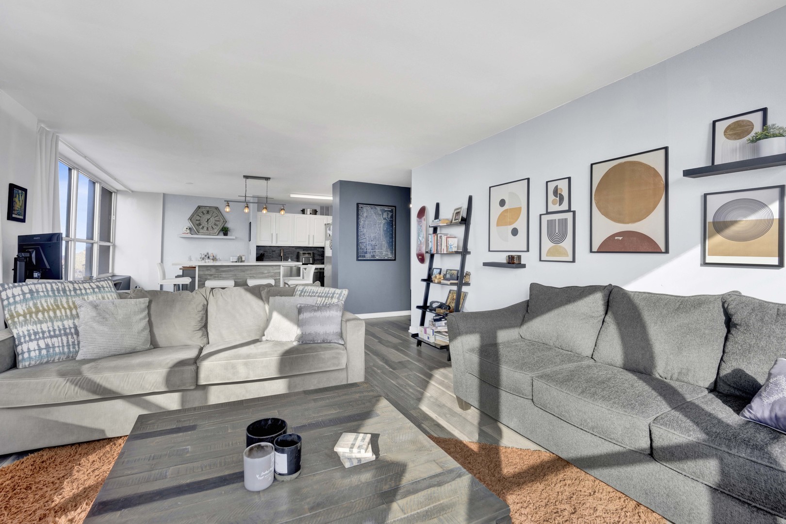 655 West Irving Park Road, Unit 1817 Chicago, IL 60613 - Photo 7 of 41