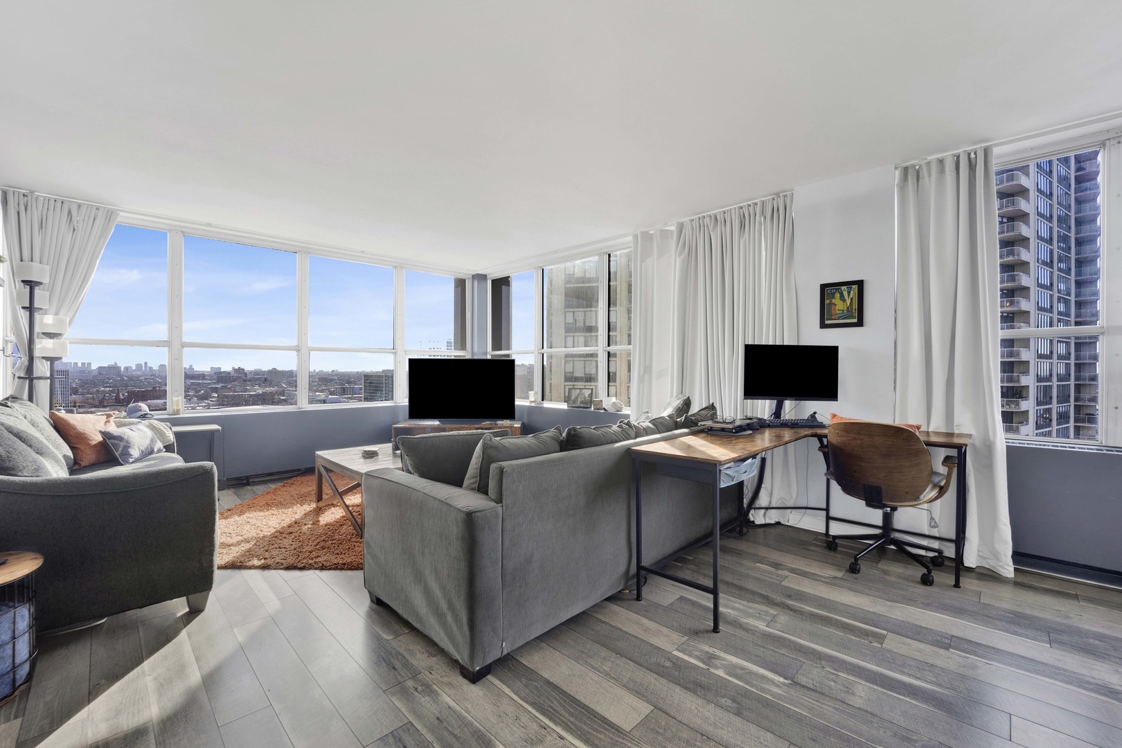 655 West Irving Park Road, Unit 1817 Chicago, IL 60613 - Photo 8 of 41