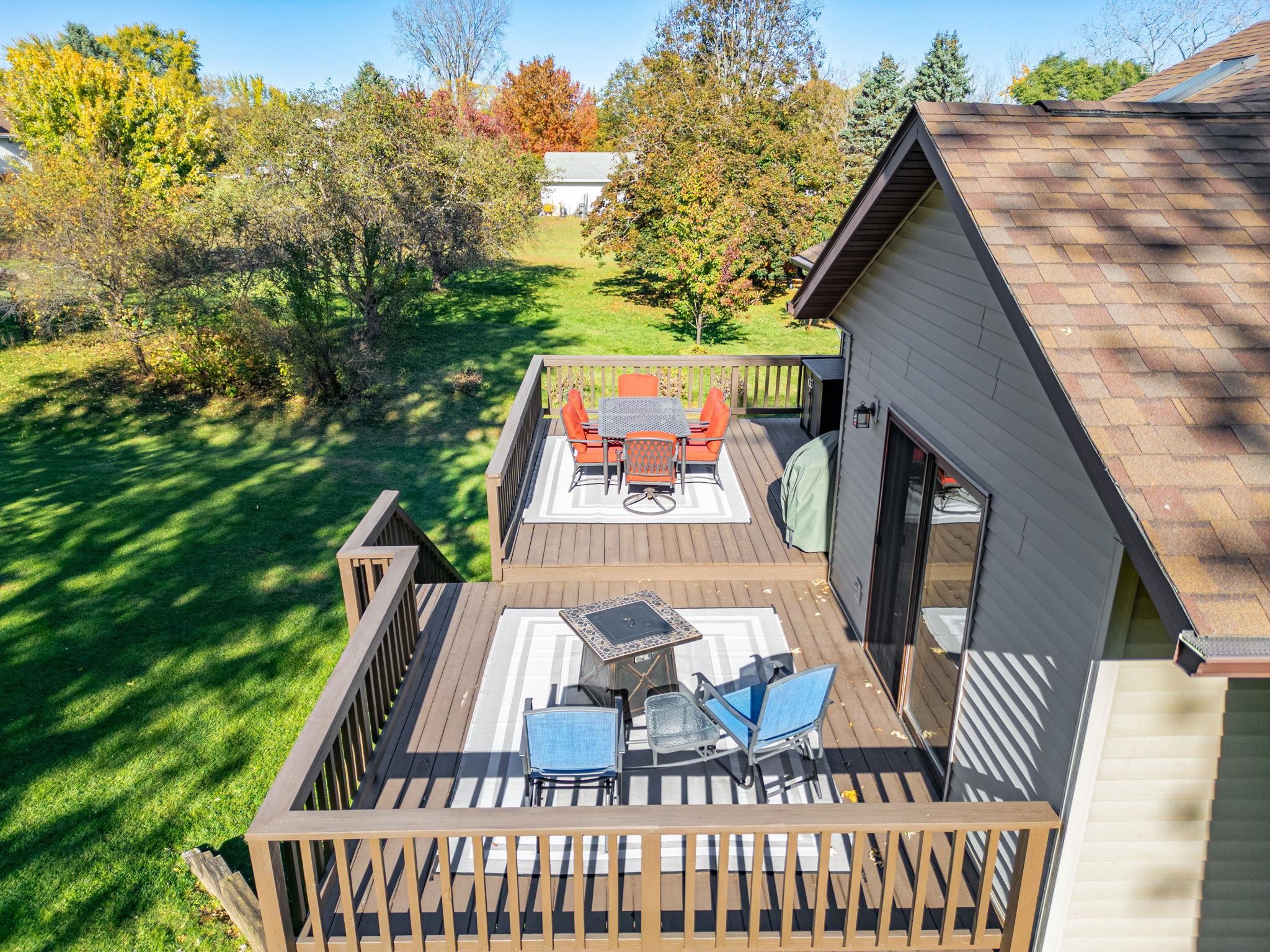 13546 Racoon Run Roscoe, IL 61073 - Photo 31 of 37 a view of an outdoor sitting area with swimming pool