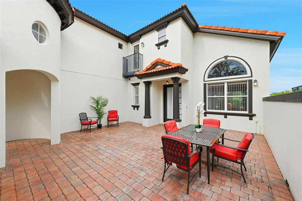 910 Lascala Drive Windermere, FL 34786 - Photo 5 of 54