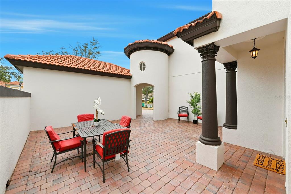 910 Lascala Drive Windermere, FL 34786 - Photo 6 of 54