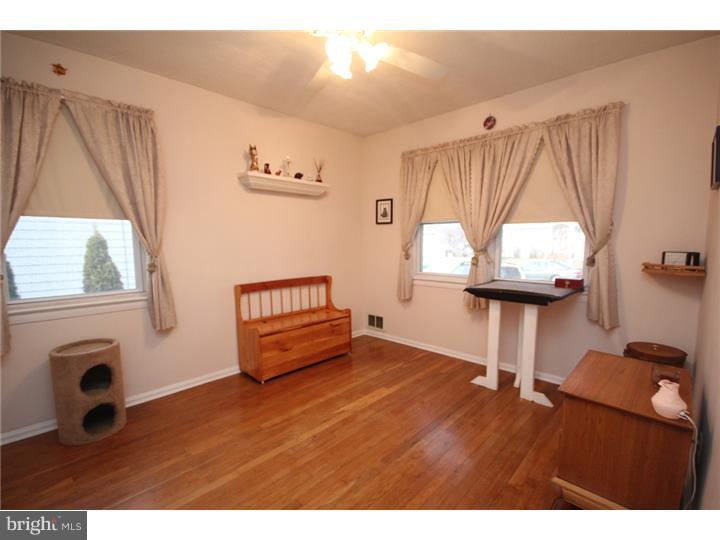 59 Brockton Road Hamilton, NJ 08619 - Photo 6 of 10 Gallery Image 6