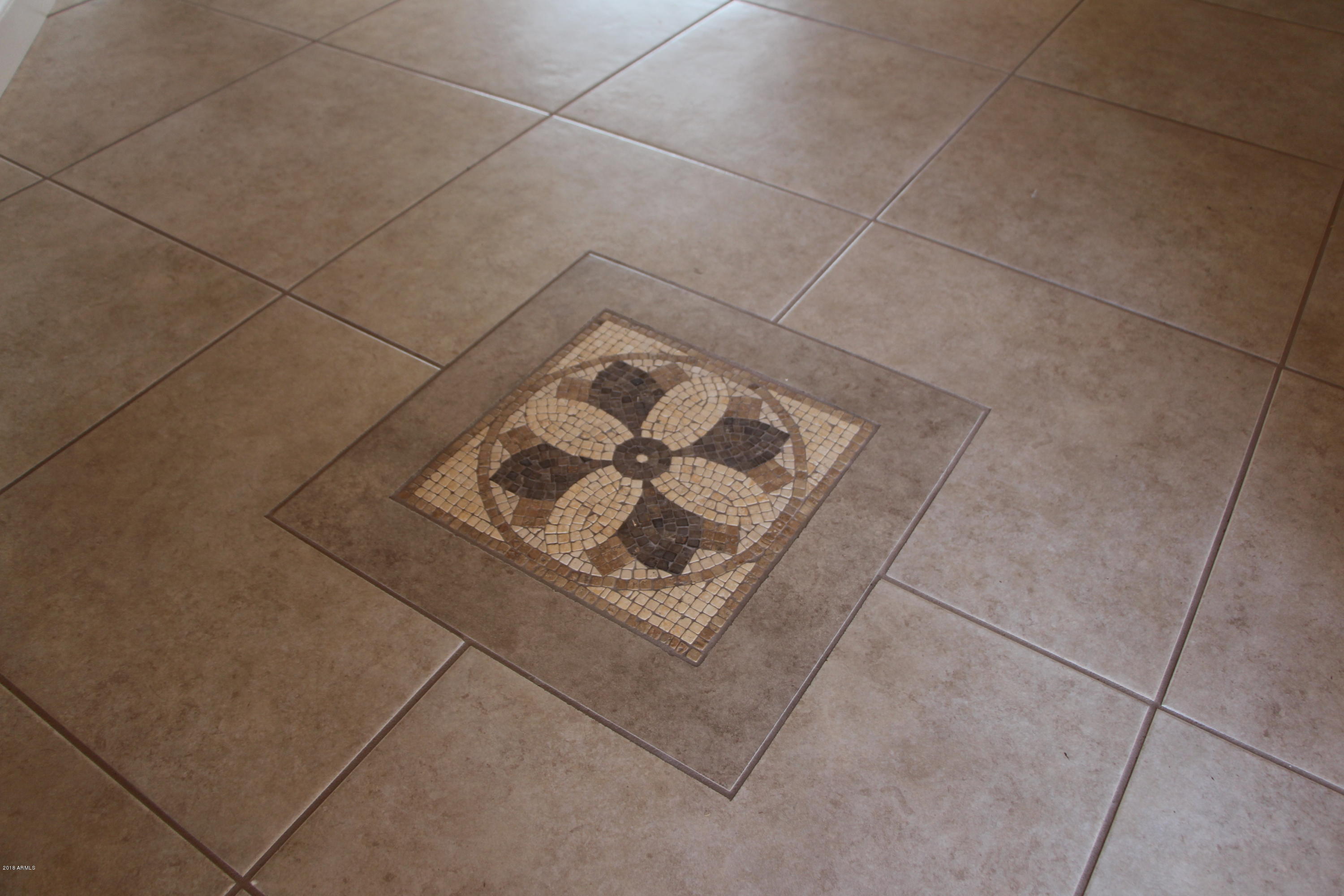 6809 West Rowel Road Peoria, AZ 85383 - Photo 30 of 64 Entry 2