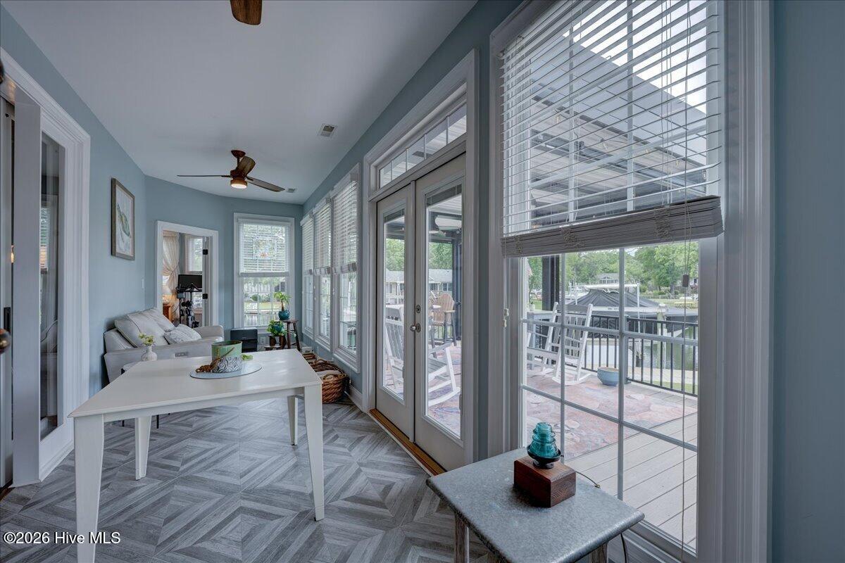 113 Bowline Road New Bern, NC 28562 - Photo 27 of 68 27-113_Bowline-27