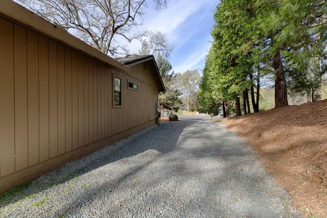 $569,900 | 23753 Maple Court, Auburn, CA 95602