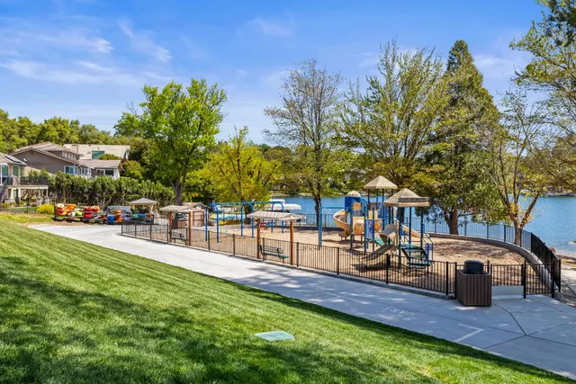 $569,900 | 23753 Maple Court, Auburn, CA 95602