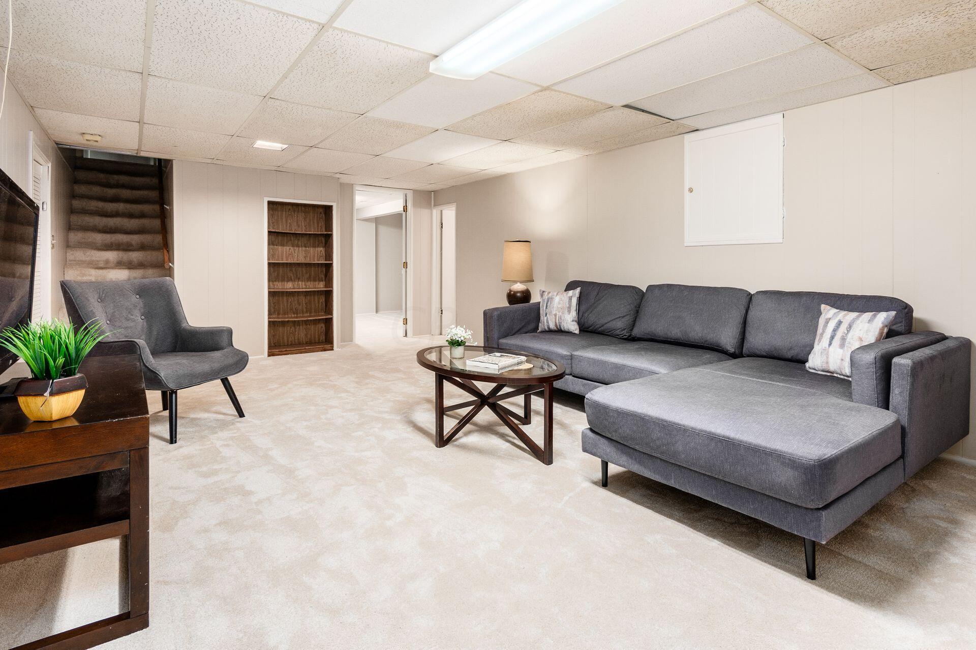 2779 Clifton Road Columbus, OH 43221 - Photo 25 of 37 Recreation Room