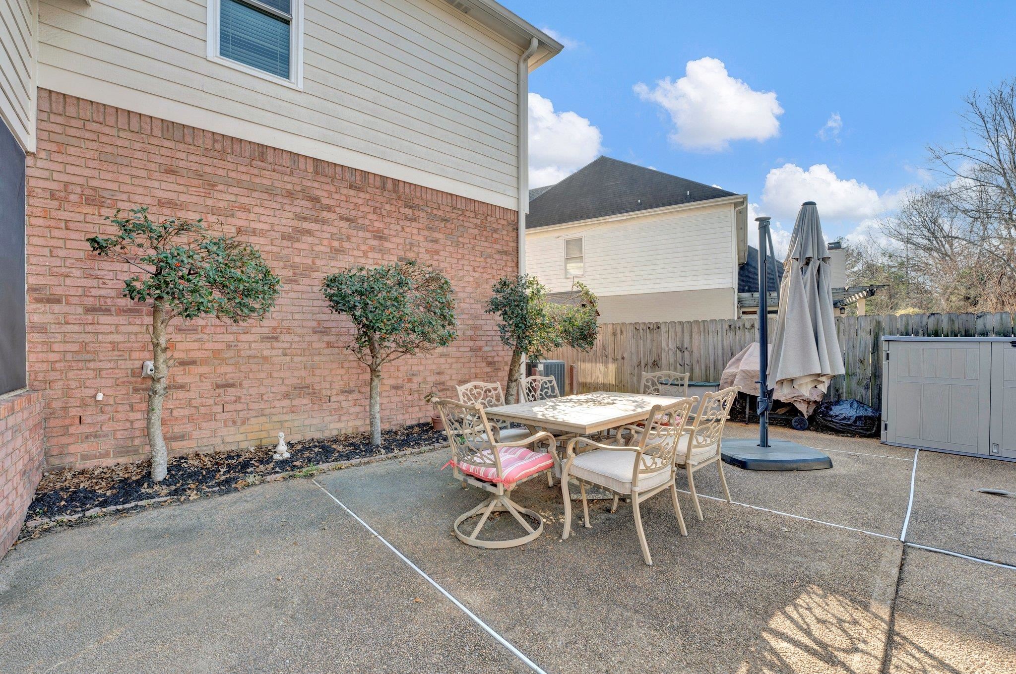 571 Roehampton Cove Collierville, TN 38017 - Photo 35 of 40 Gallery Image 35
