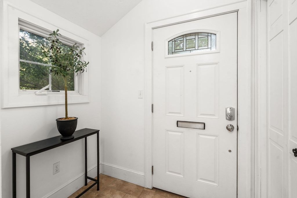 50 Hackensack Road Chestnut Hill, MA 02467 - Photo 23 of 34