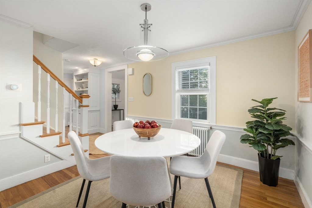 50 Hackensack Road Chestnut Hill, MA 02467 - Photo 4 of 34