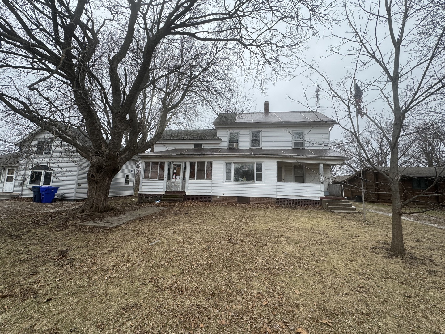 819 Monroe Street Kewanee, IL 61443 - Photo 1 of 8