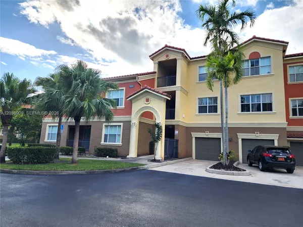 $265,000 | 4602 Southwest 160th Avenue, Unit 524, Miramar, FL 33027