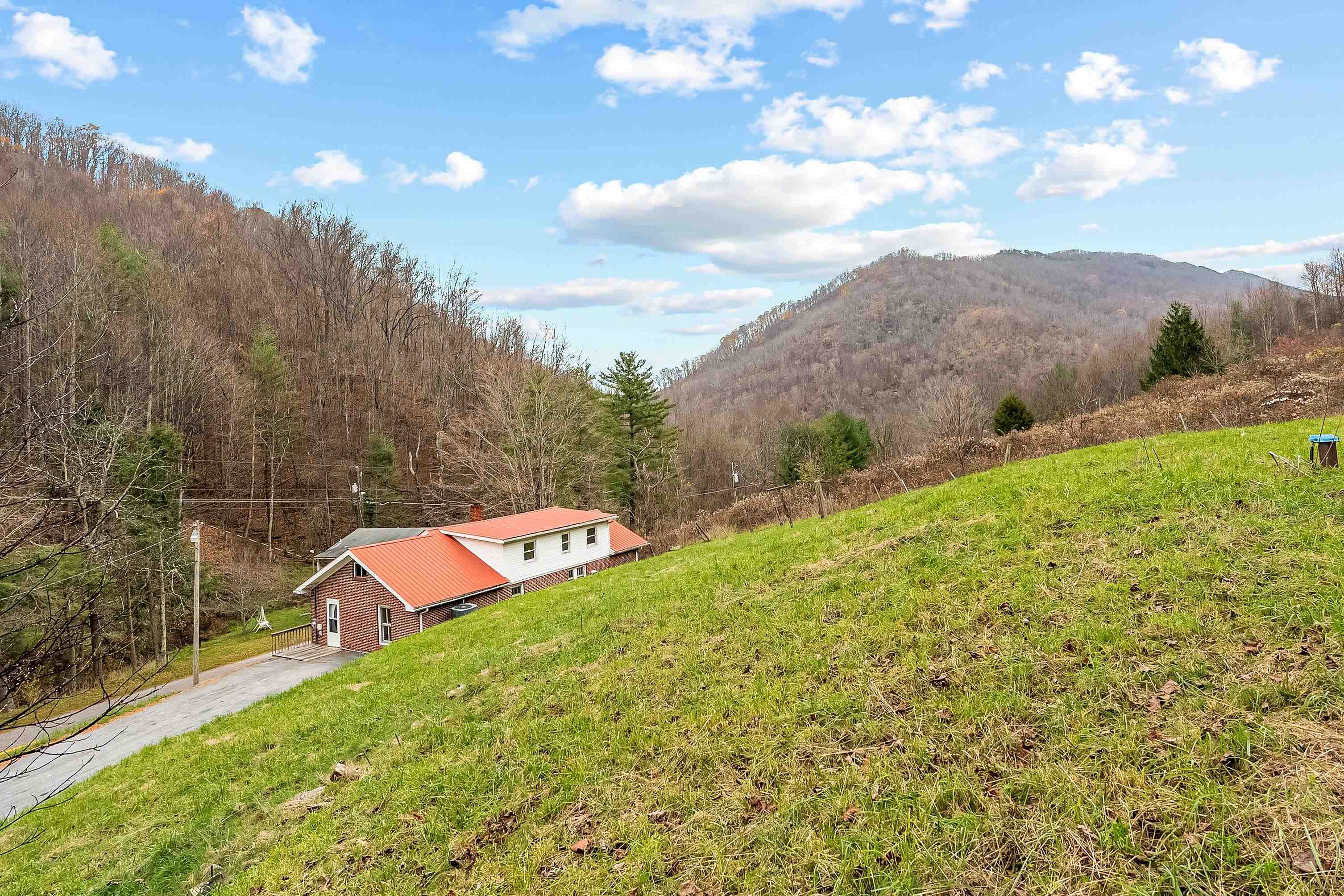 5912 Pounding Mill Branch Road Pounding Mill, VA 24637 - Photo 83 of 112 Gallery Image 83