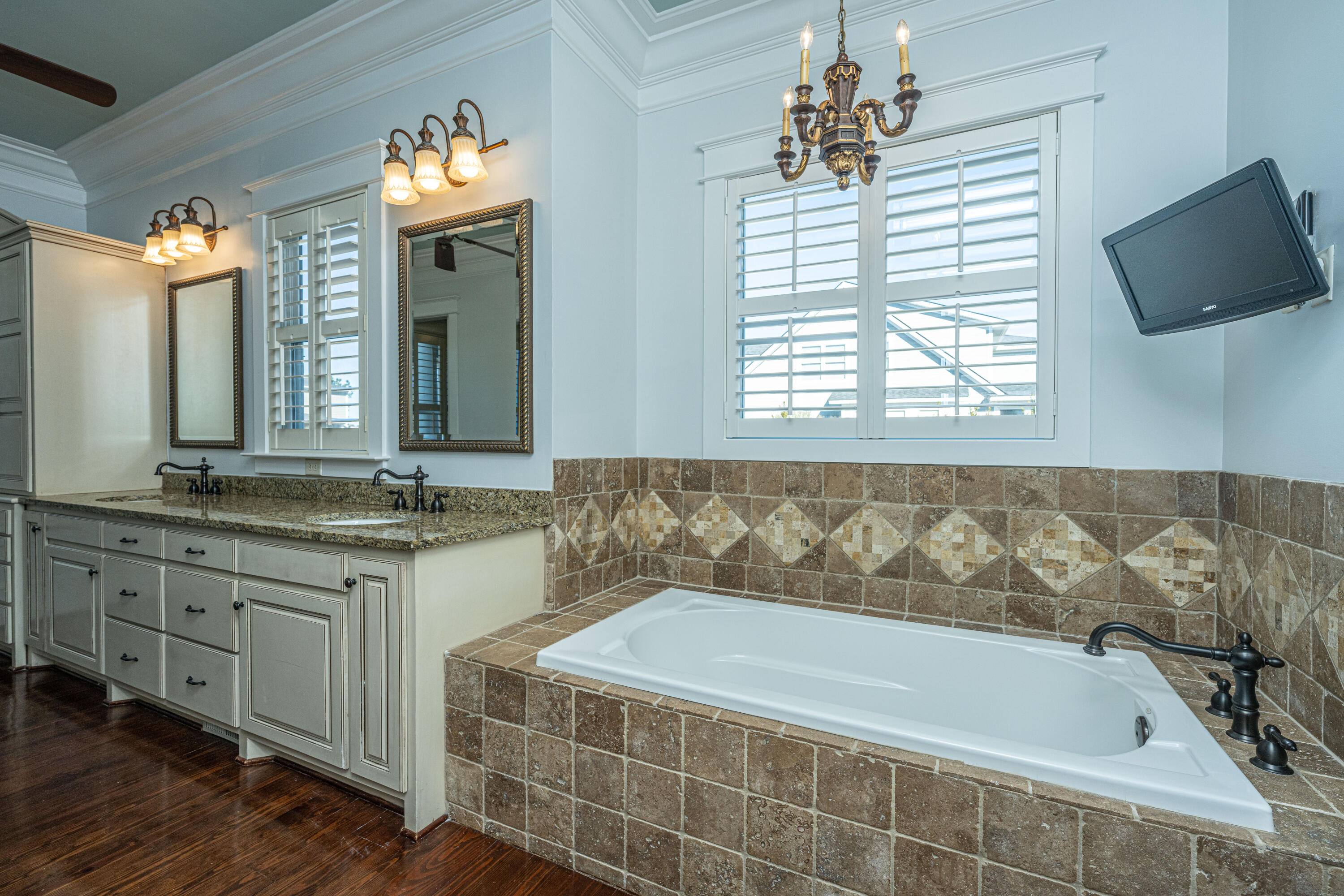 1517 Red Drum Road Mount Pleasant, SC 29466 - Photo 45 of 100 Master bath