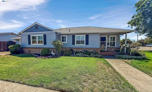 $799,000 | 1815 Pine Street, Livermore, CA 94551