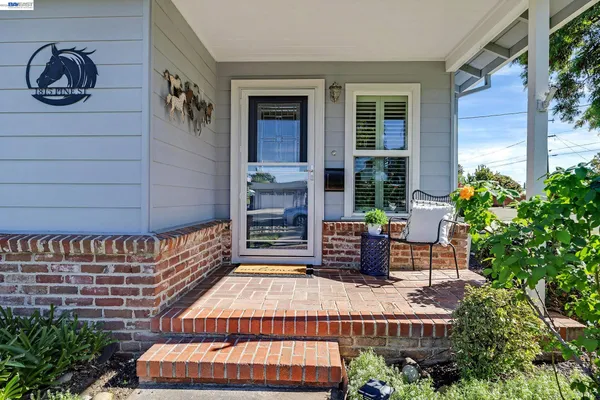 $825,000 | 1815 Pine Street, Livermore, CA 94551