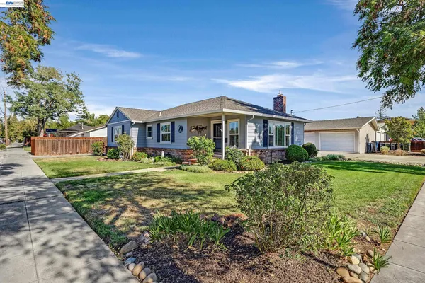 $825,000 | 1815 Pine Street, Livermore, CA 94551