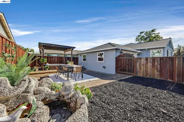 $825,000 | 1815 Pine Street, Livermore, CA 94551