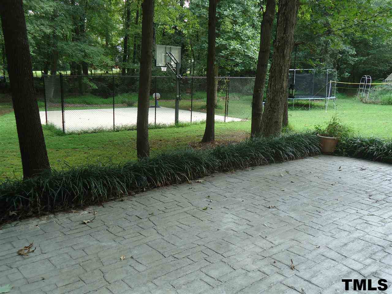 4725 Randolph Court Raleigh, NC 27606 - Photo 20 of 25 Gallery Image 20