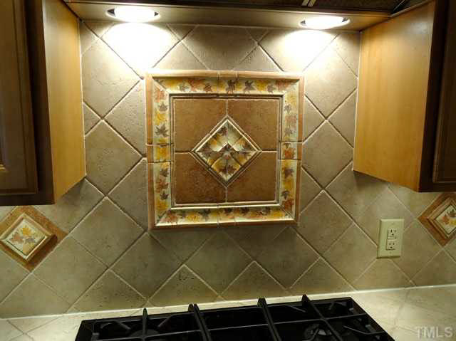 4725 Randolph Court Raleigh, NC 27606 - Photo 10 of 25 Gallery Image 10