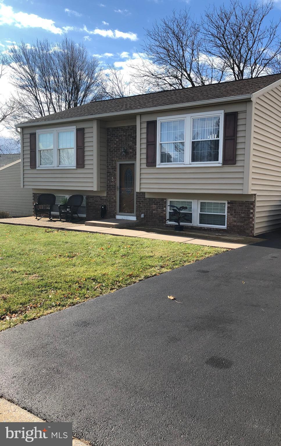 128 Pulte Road Lancaster, PA 17601 - Photo 3 of 26 Gallery Image 3