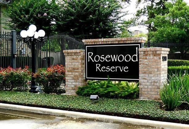 9230 Rouge Circle Houston, TX 77063 - Photo 17 of 19