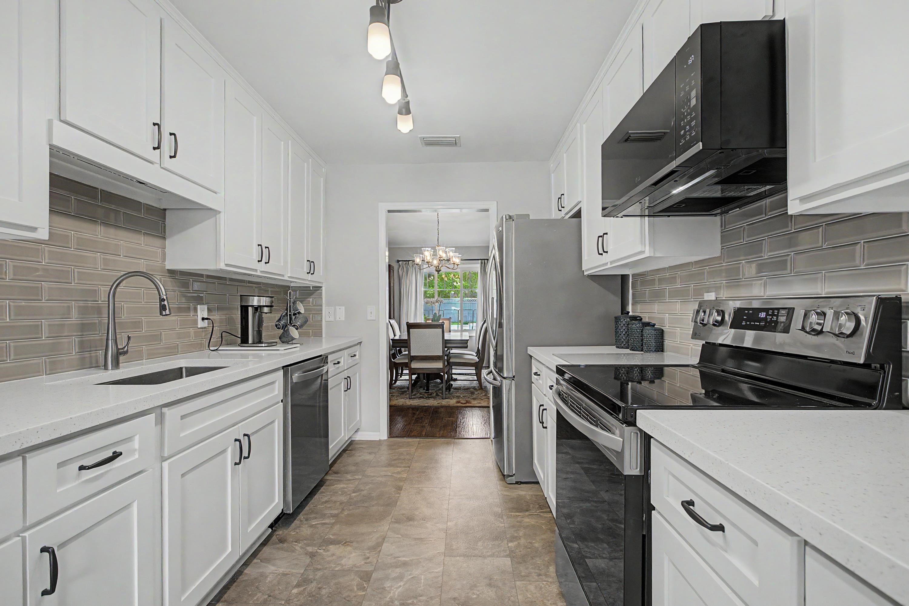 4356 Rockingham Road Tallahassee, FL 32303 - Photo 17 of 46 Gallery Image 17