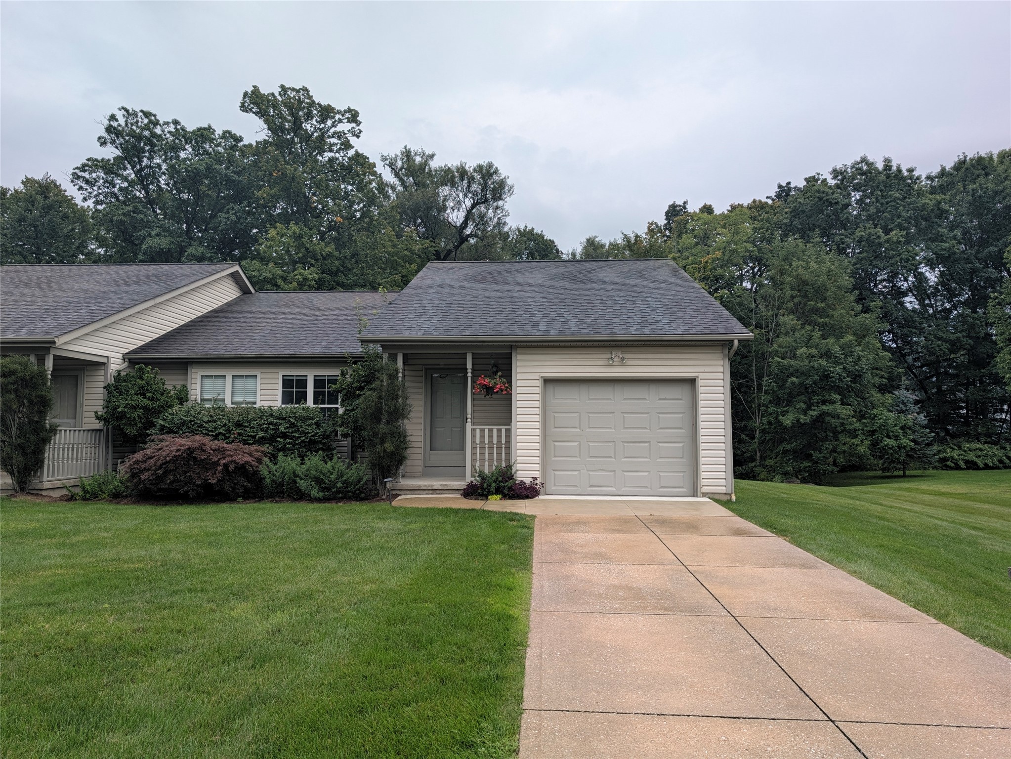 4851 Ridge Parkway Erie, PA 16510 - Photo 1 of 27 Gallery Image 1