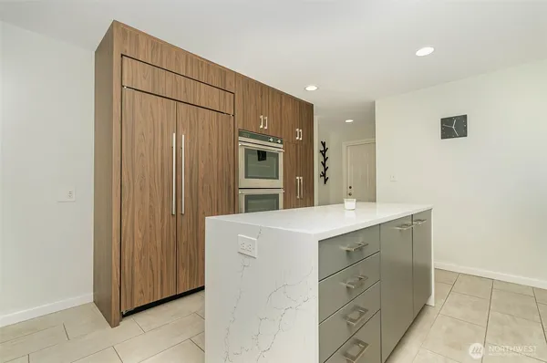 $5,750 | 3200 30th Avenue West, Seattle, WA 98199