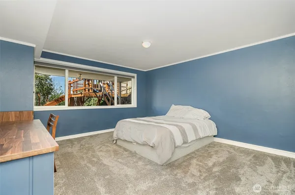 $5,750 | 3200 30th Avenue West, Seattle, WA 98199