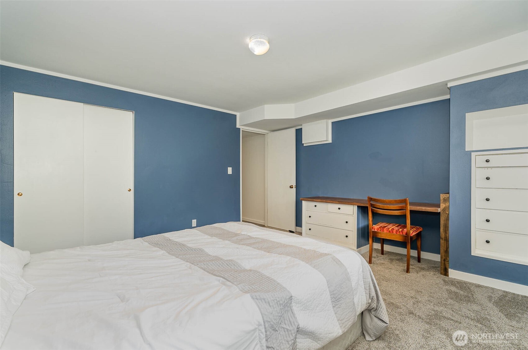 3200 30th Avenue West Seattle, WA 98199 - Photo 24 of 38