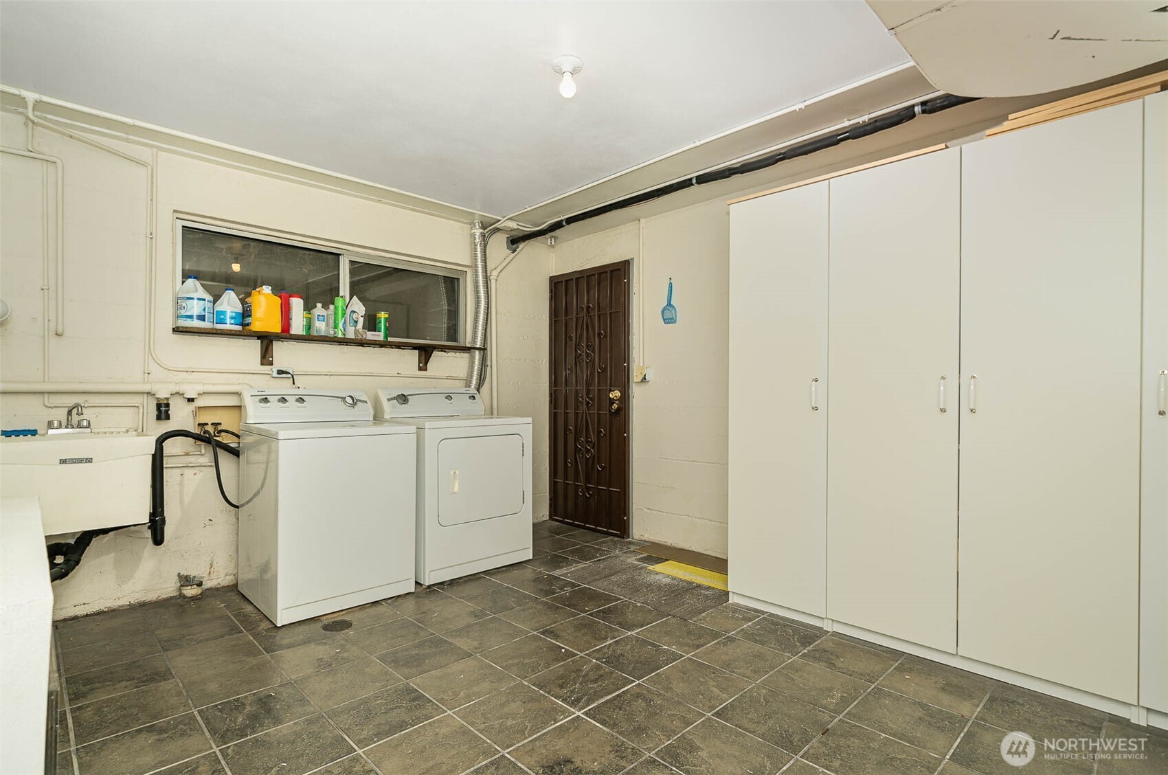 3200 30th Avenue West Seattle, WA 98199 - Photo 31 of 38