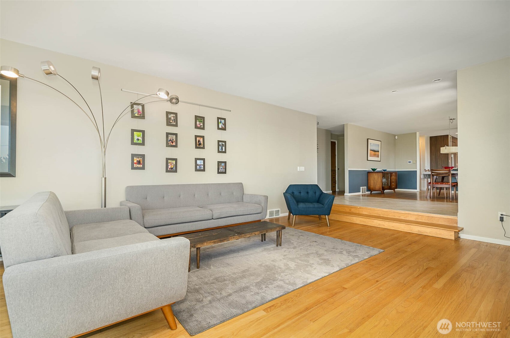 3200 30th Avenue West Seattle, WA 98199 - Photo 9 of 38