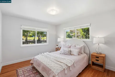 $2,095,000 | 260 Corliss Drive, Moraga, CA 94556